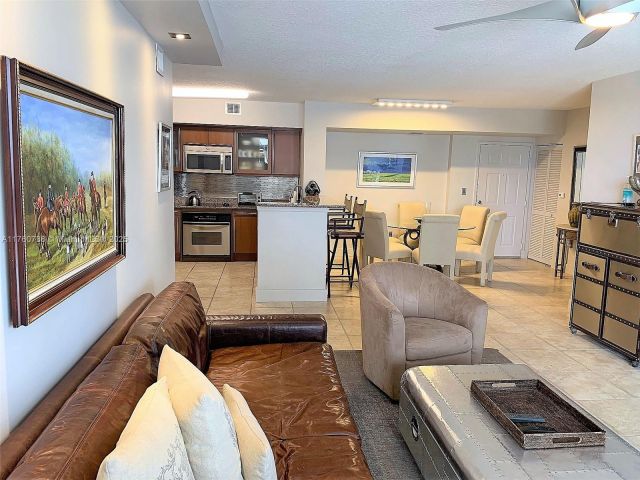 Продажа квартиры #304 - фото 6407686