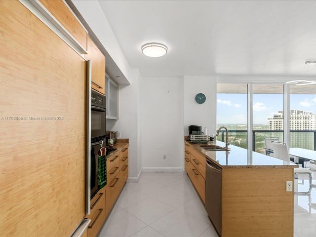 Продажа квартиры #4508 - фото 5672536