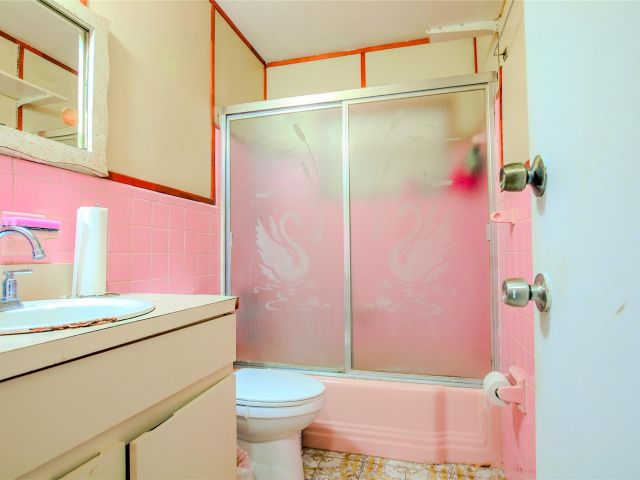 Продажа дома по адресу 17800 NW 8th Ave - фото 5720773