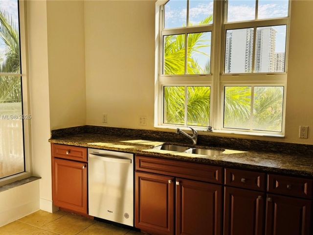 Квартира в аренду номер431 - фото 7437885