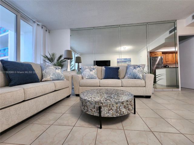 Квартира в аренду номер819 - фото 7443040