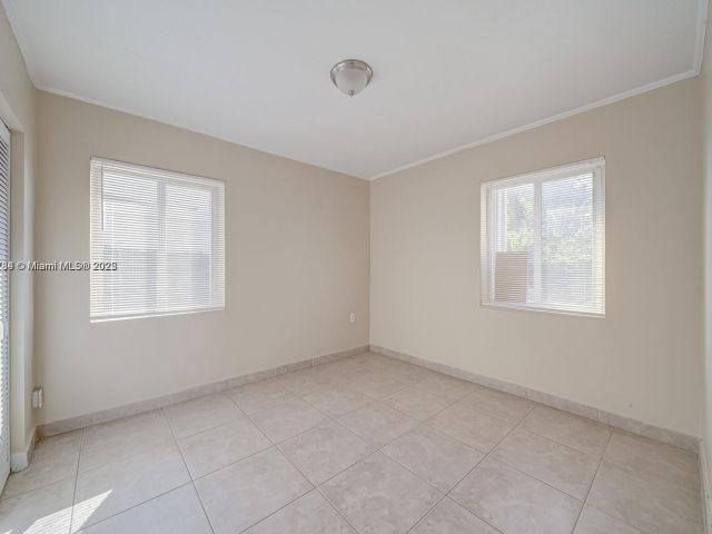 Продажа дома по адресу 442 NW 100th St - фото 6249061