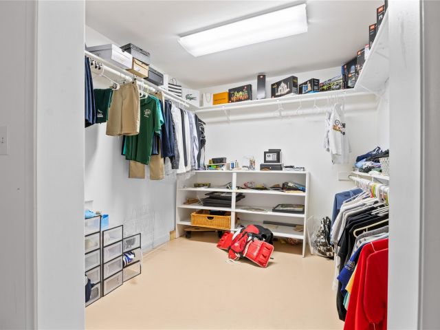 Продажа дома по адресу 820 SW 20th St - фото 5589383