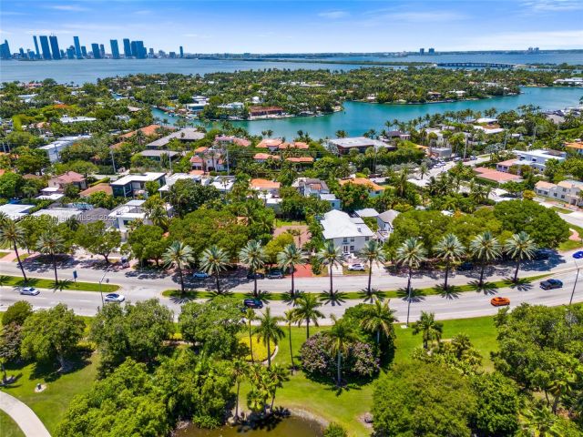 Продажа дома по адресу 2054 Alton Rd - фото 6189877