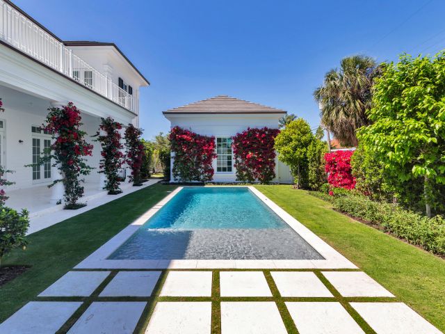 Продажа дома по адресу 205 Gray Street - фото 5750779