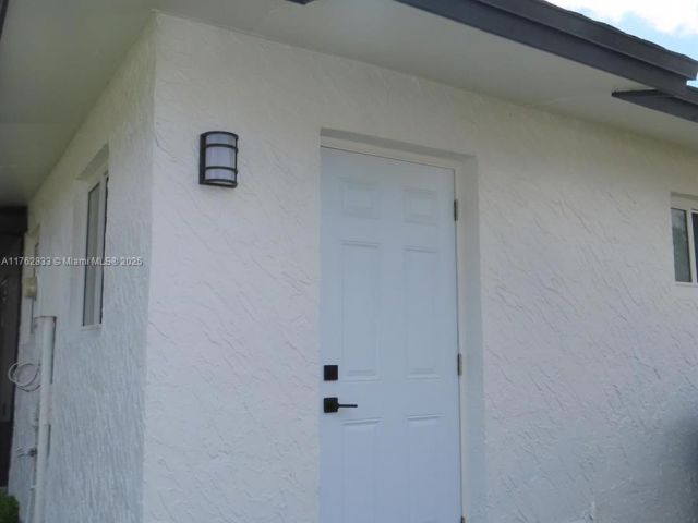 Продажа дома по адресу 95 SW 17th Ter - фото 5595692