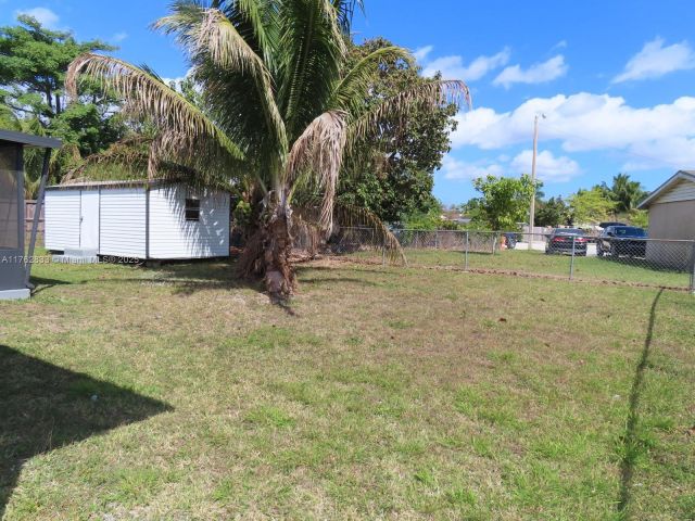 Продажа дома по адресу 95 SW 17th Ter - фото 5595697