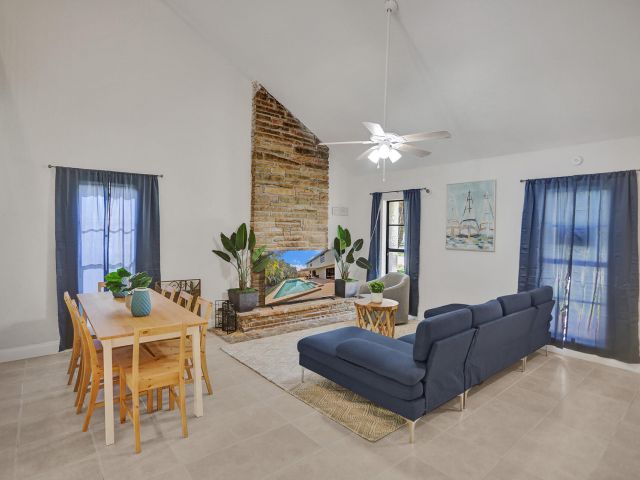 Дом в аренду по адресу 3530 Boulevard Chatelaine Boulevard - фото 5756702