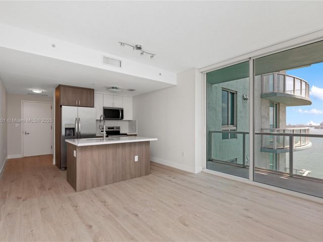 Продажа квартиры #1503 - фото 5928560