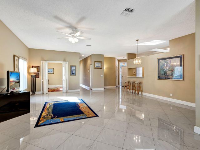 Продажа дома по адресу 7848 Mansfield Hollow Road - фото 5756099