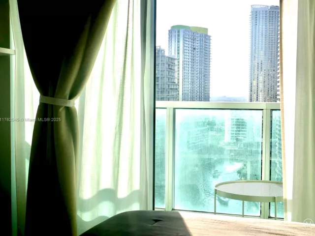 Продажа квартиры #2611 - фото 6804869