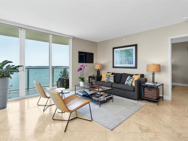 Продажа квартиры #710 - фото 5712190