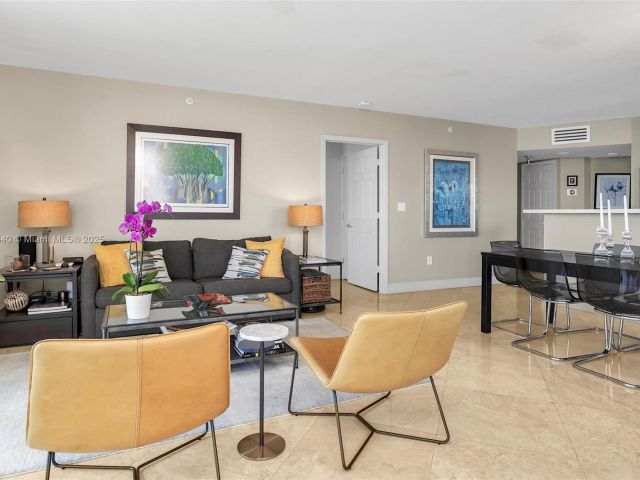 Продажа квартиры #710 - фото 5712192