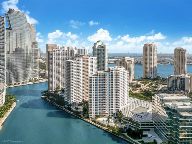 Продажа квартиры #1510 - фото 5717692