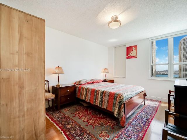 Продажа квартиры #1510 - фото 5717703