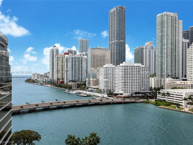 Продажа квартиры #1510 - фото 5717711