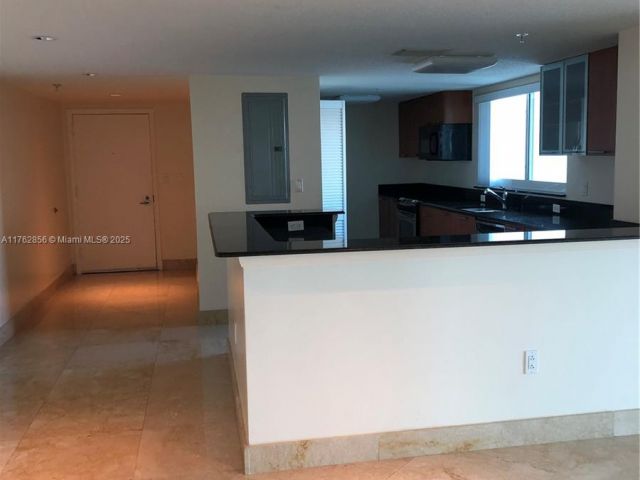 Продажа квартиры #1901 - фото 5642640