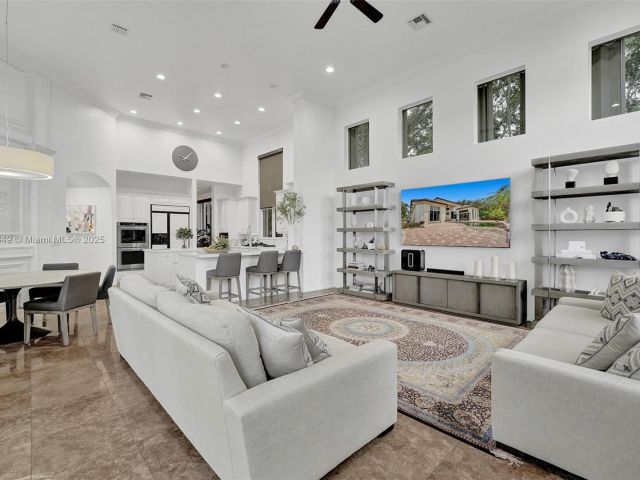 Продажа дома по адресу 17529 Middlebrook Way - фото 5588377