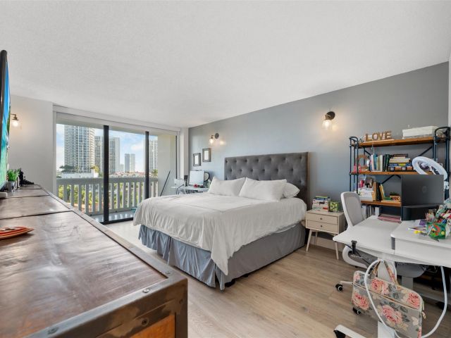 Продажа квартиры #807 - фото 5639403