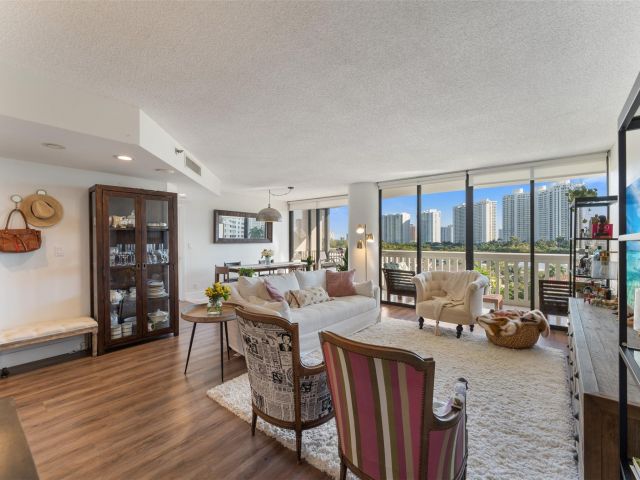 Продажа квартиры #807 - фото 5639408