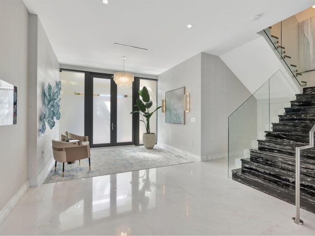 Продажа дома по адресу 2707 Sea Island Dr - фото 5802253