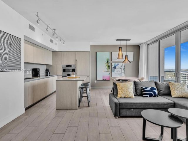 Продажа квартиры #R3106 - фото 5787235