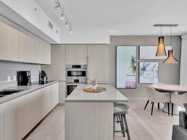 Продажа квартиры #R3106 - фото 5787244