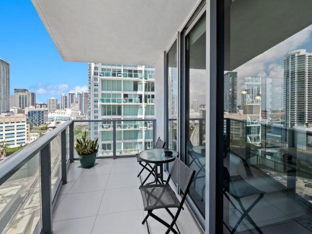 Продажа квартиры #2002 - фото 5916439