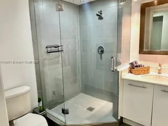 Продажа квартиры #1410 - фото 5693915