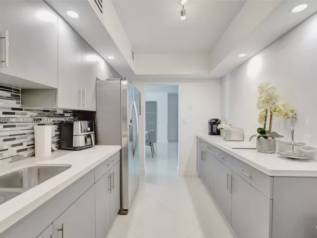 Квартира в аренду номер16P - фото 9050859