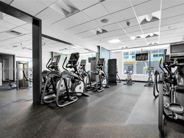 Продажа квартиры #1709 - фото 5781954