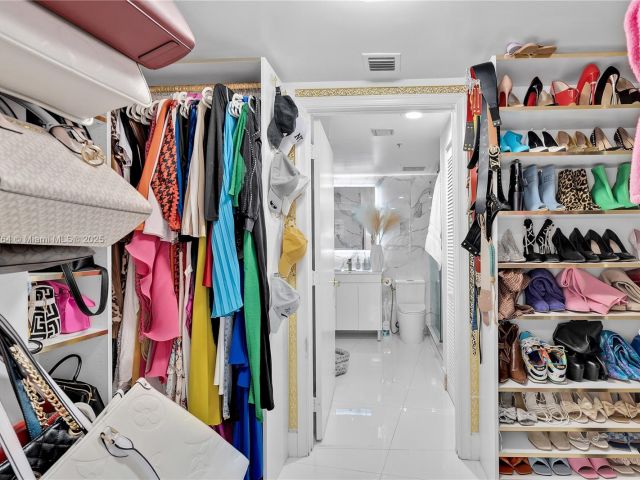 Продажа квартиры #1709 - фото 5781960