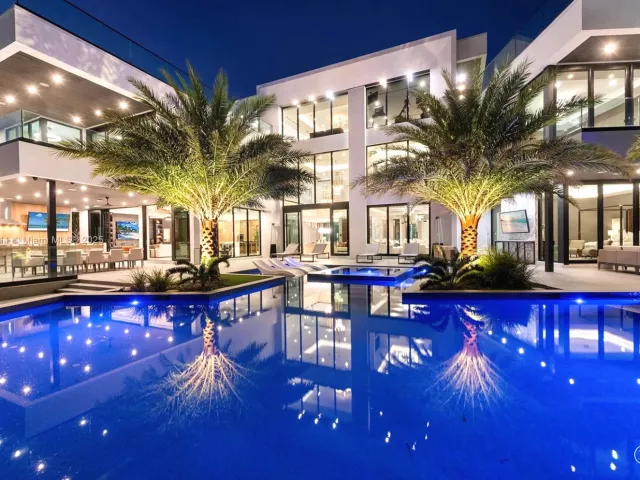 Продажа дома по адресу 501 Middle River Dr - фото 5697971