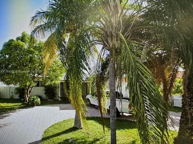 Продажа дома по адресу 5810 SW 22nd St - фото 5695617