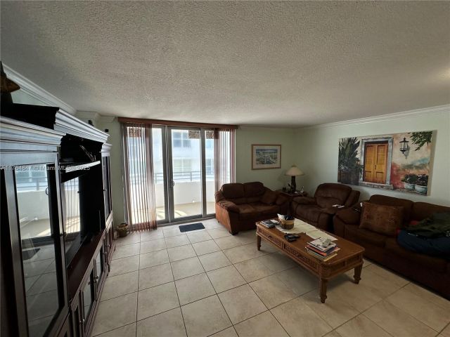 Продажа квартиры #15C - фото 5721300