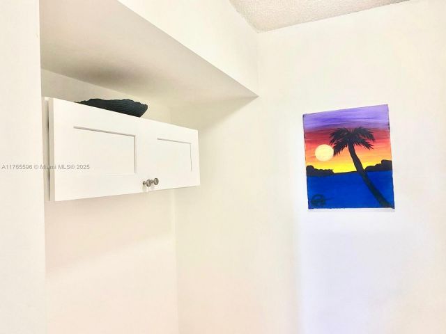 Продажа квартиры #8M - фото 6181817