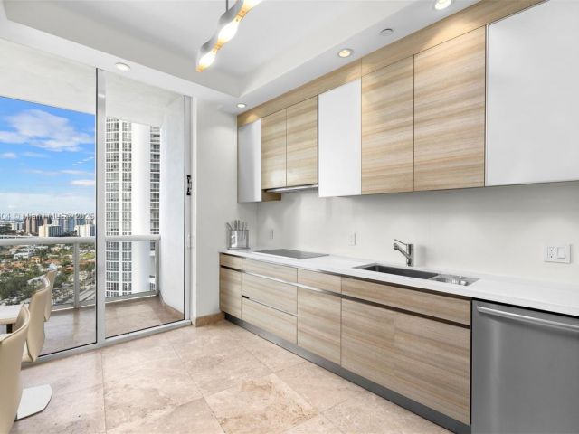 Продажа квартиры #3604 - фото 5728589