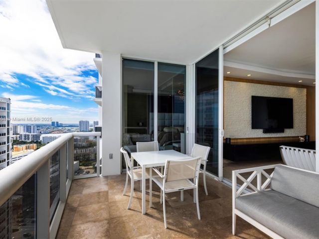 Продажа квартиры #3604 - фото 5728595