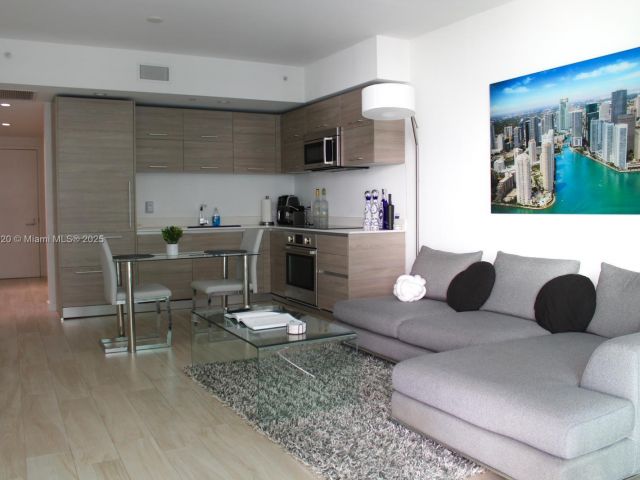 Продажа квартиры #3108 - фото 5705400