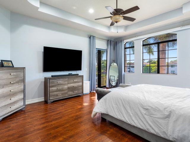 Продажа дома по адресу 17942 Monte Vista Drive - фото 5821459