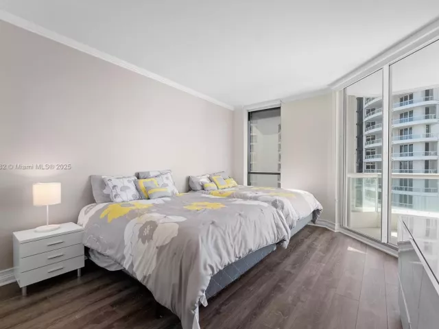 Продажа квартиры #1102 - фото 5772790