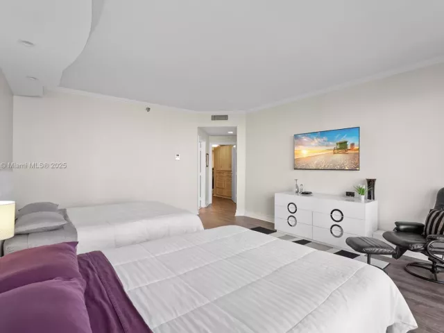 Продажа квартиры #1102 - фото 5772798