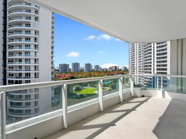 Продажа квартиры #1102 - фото 5772788