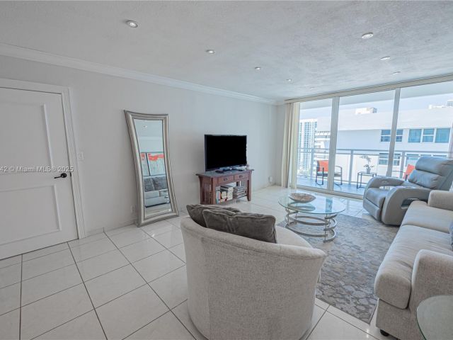 Продажа квартиры #2204 - фото 5825253