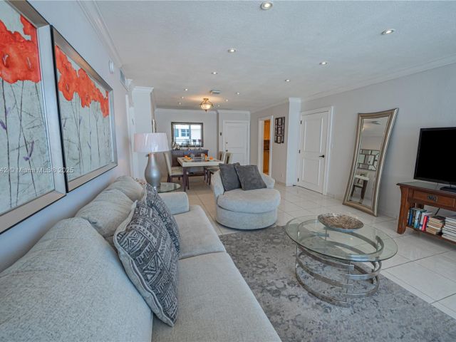 Продажа квартиры #2204 - фото 5825256