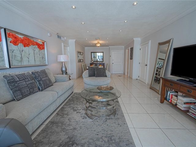 Продажа квартиры #2204 - фото 5825258