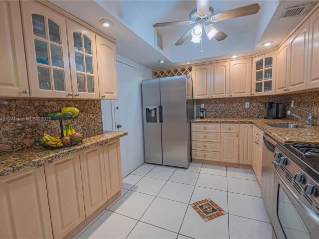 Продажа квартиры #2204 - фото 5825263