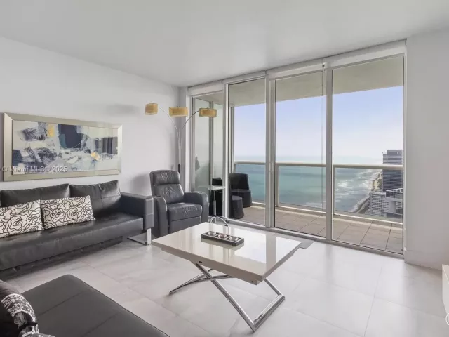 Квартира в аренду номер4705 - фото 7013963