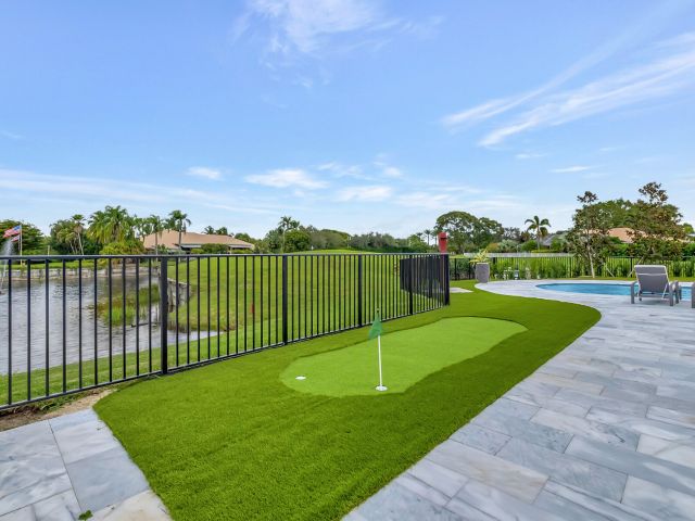 Продажа дома по адресу 3605 Oakview Court - фото 5754388