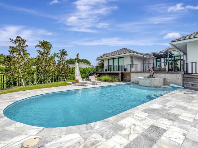 Продажа дома по адресу 3605 Oakview Court - фото 5754391